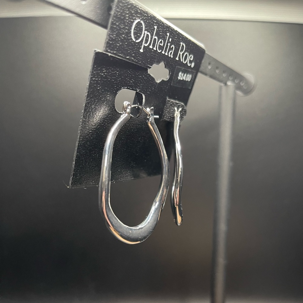 NWT- Ophelia Roe, Silver-Tone, Irregular Shaped, 2in, Hoops - Picture 4 of 9